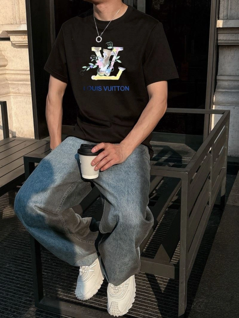 Louis Vuitton T-Shirts QuickDry 133475