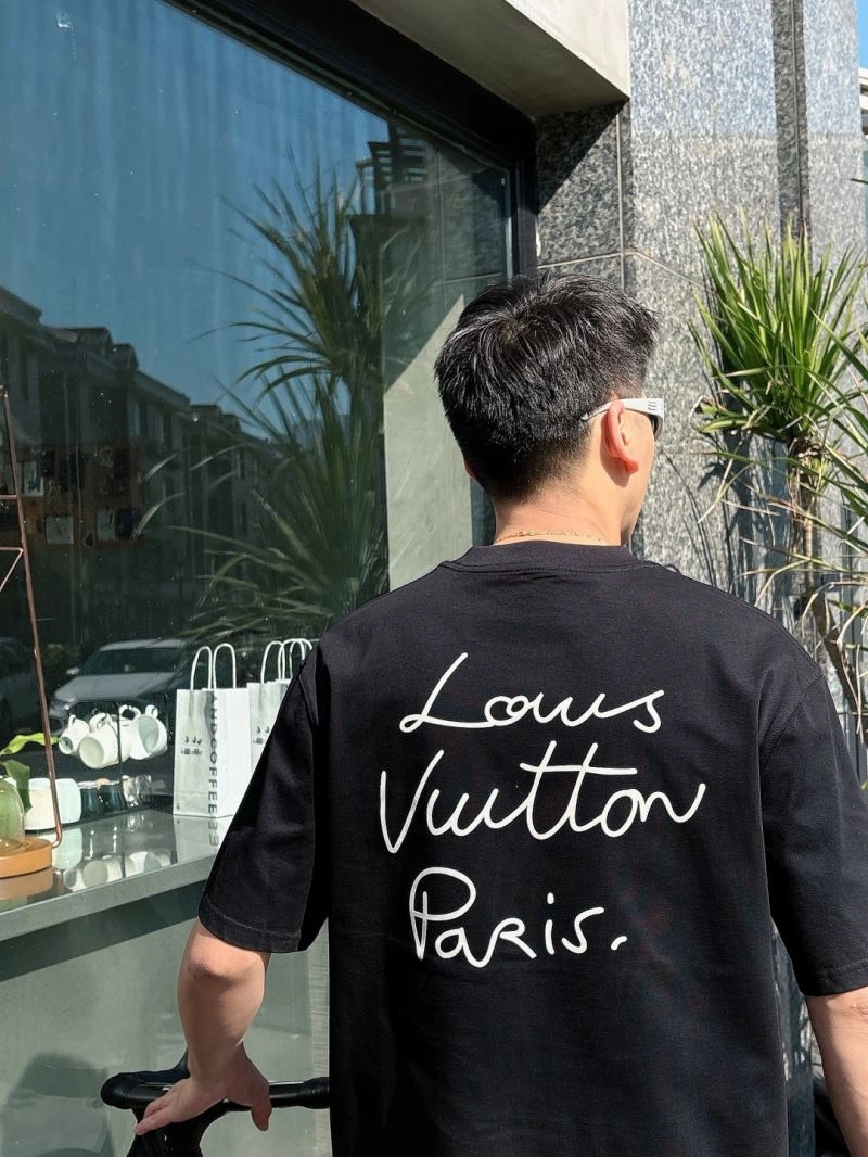 Colorful Louis Vuitton T-Shirts 133474