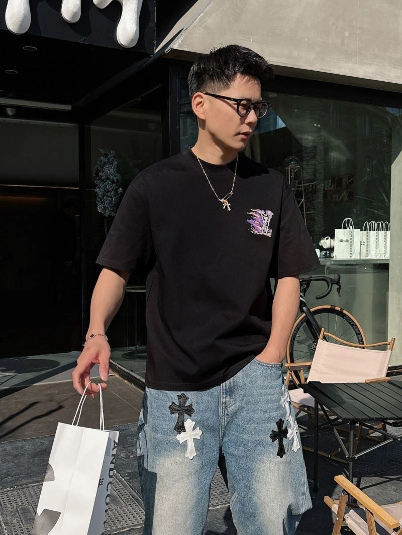 Durable Louis Vuitton T-Shirts 133471