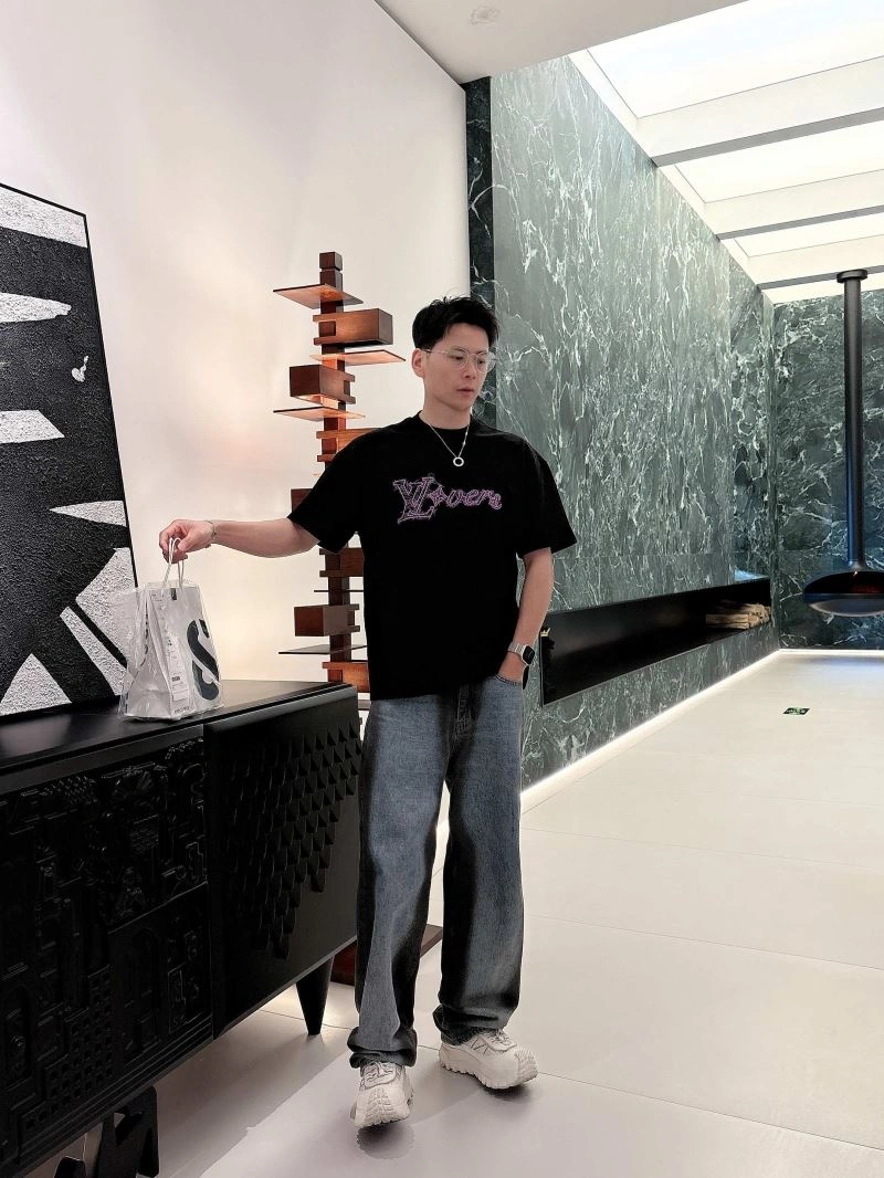 Louis Vuitton T-Shirts UrbanStyle 133472