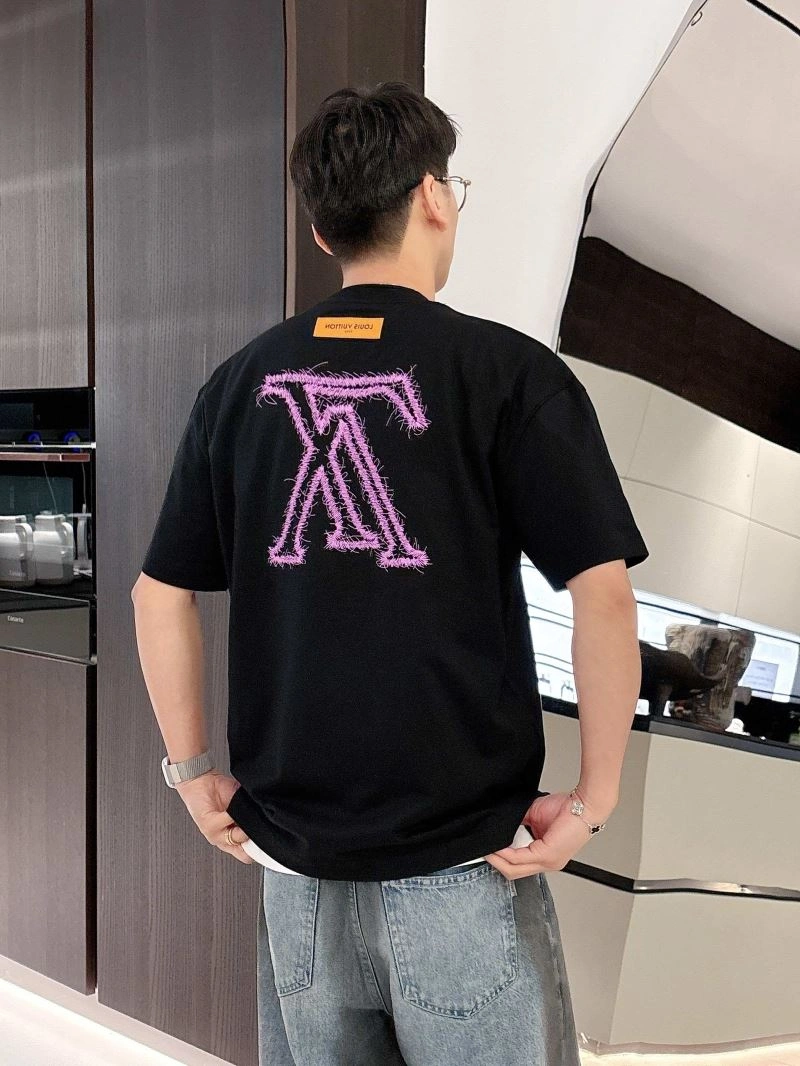 Louis Vuitton T-Shirts UrbanStyle 133472