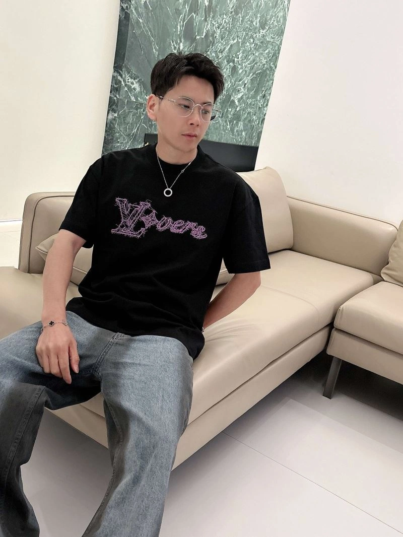 Louis Vuitton T-Shirts UrbanStyle 133472