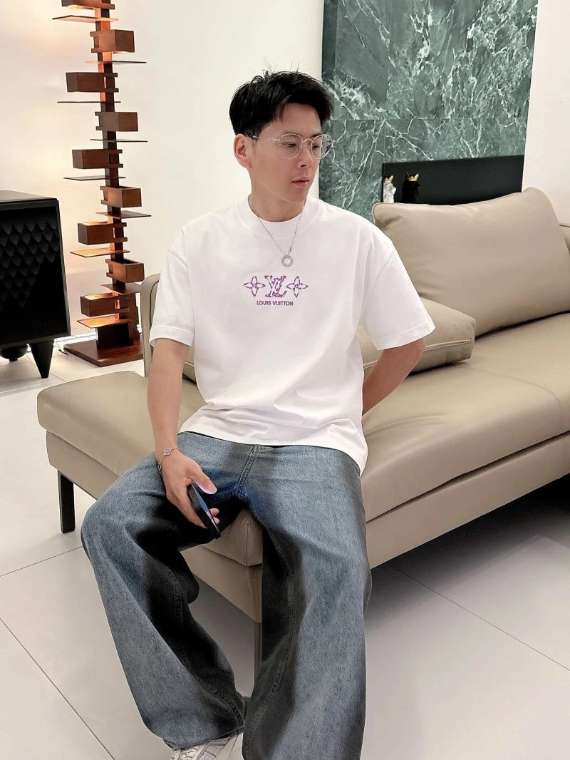 Louis Vuitton T-Shirts TravelReady 133469