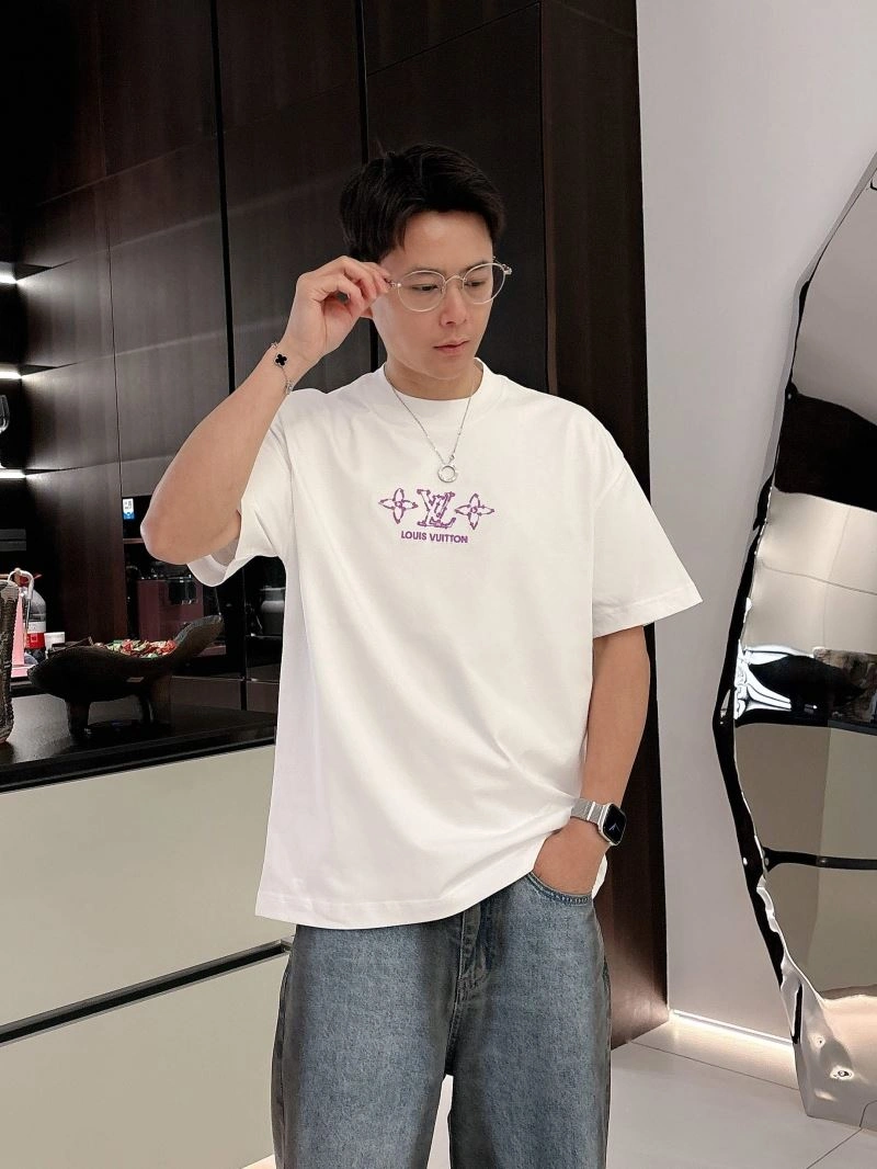 Louis Vuitton T-Shirts TravelReady 133469