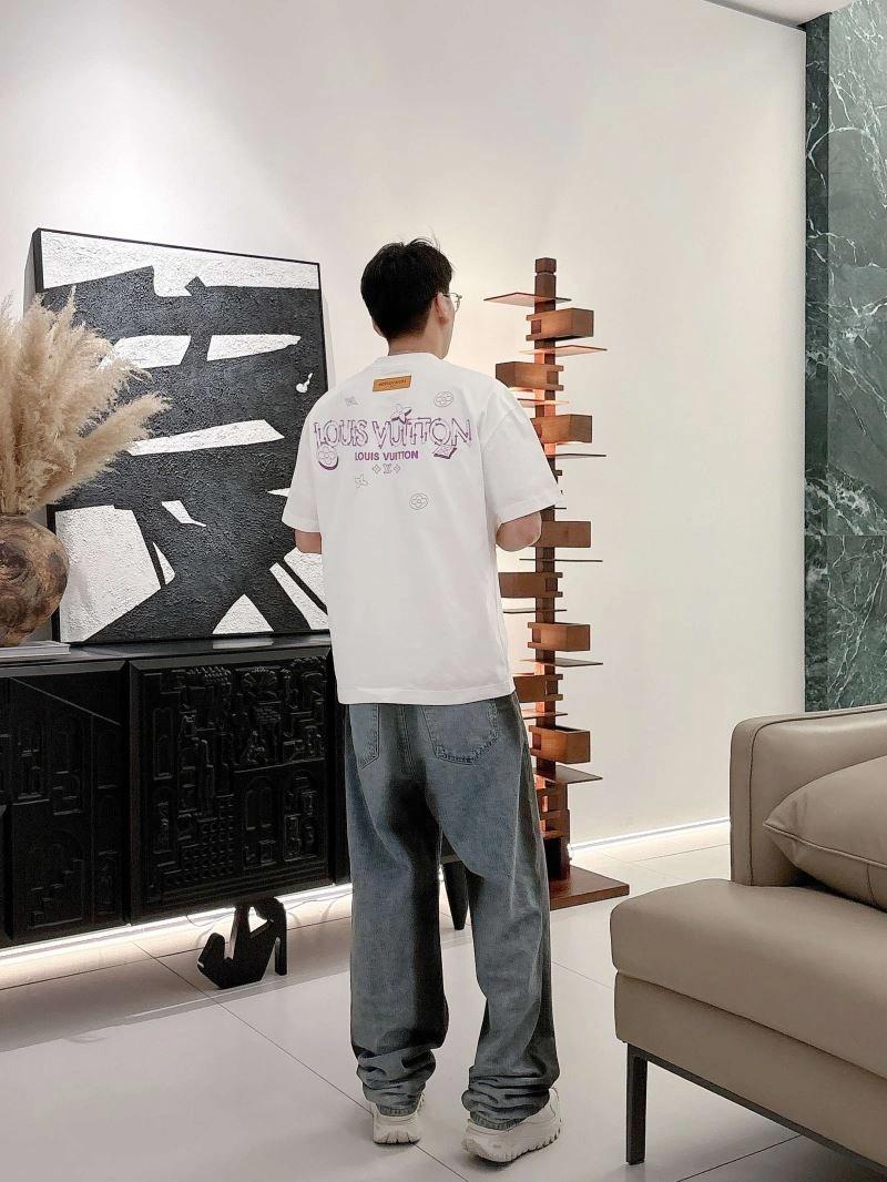Louis Vuitton T-Shirts TravelReady 133469