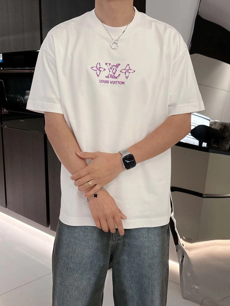 Louis Vuitton T-Shirts TravelReady 133469
