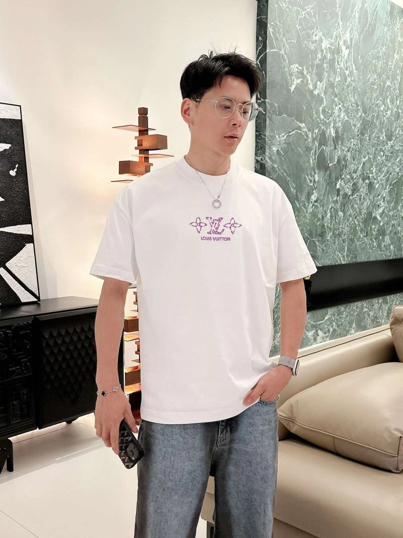 Louis Vuitton T-Shirts TravelReady 133469