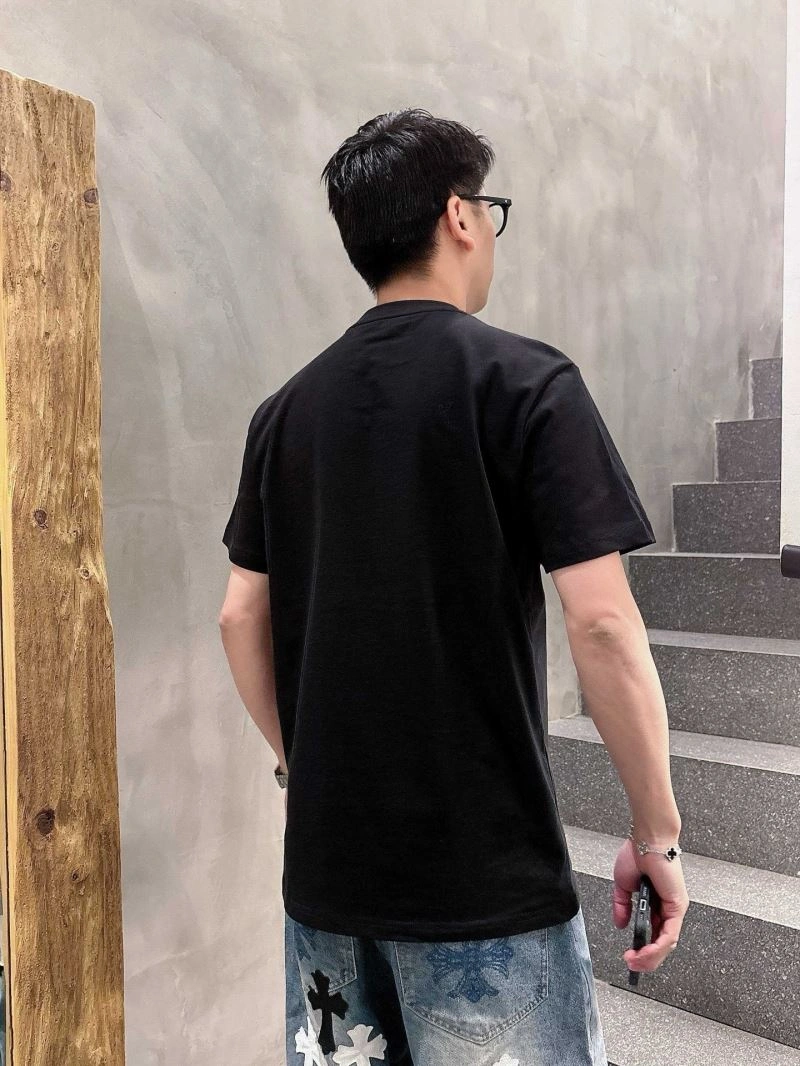 Minimalist Louis Vuitton T-Shirts 133453