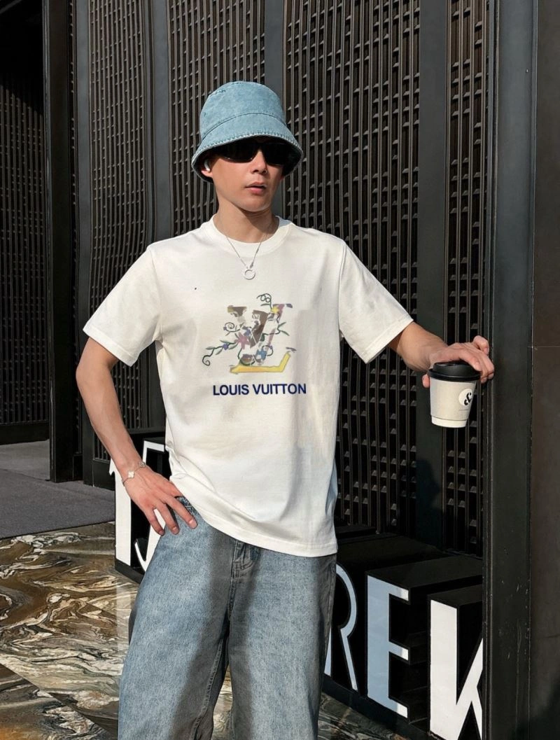 Popular Louis Vuitton T-Shirts 133446