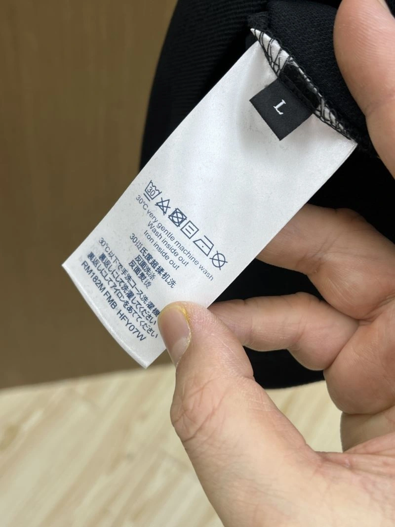 Louis Vuitton T-Shirts Classic 133448