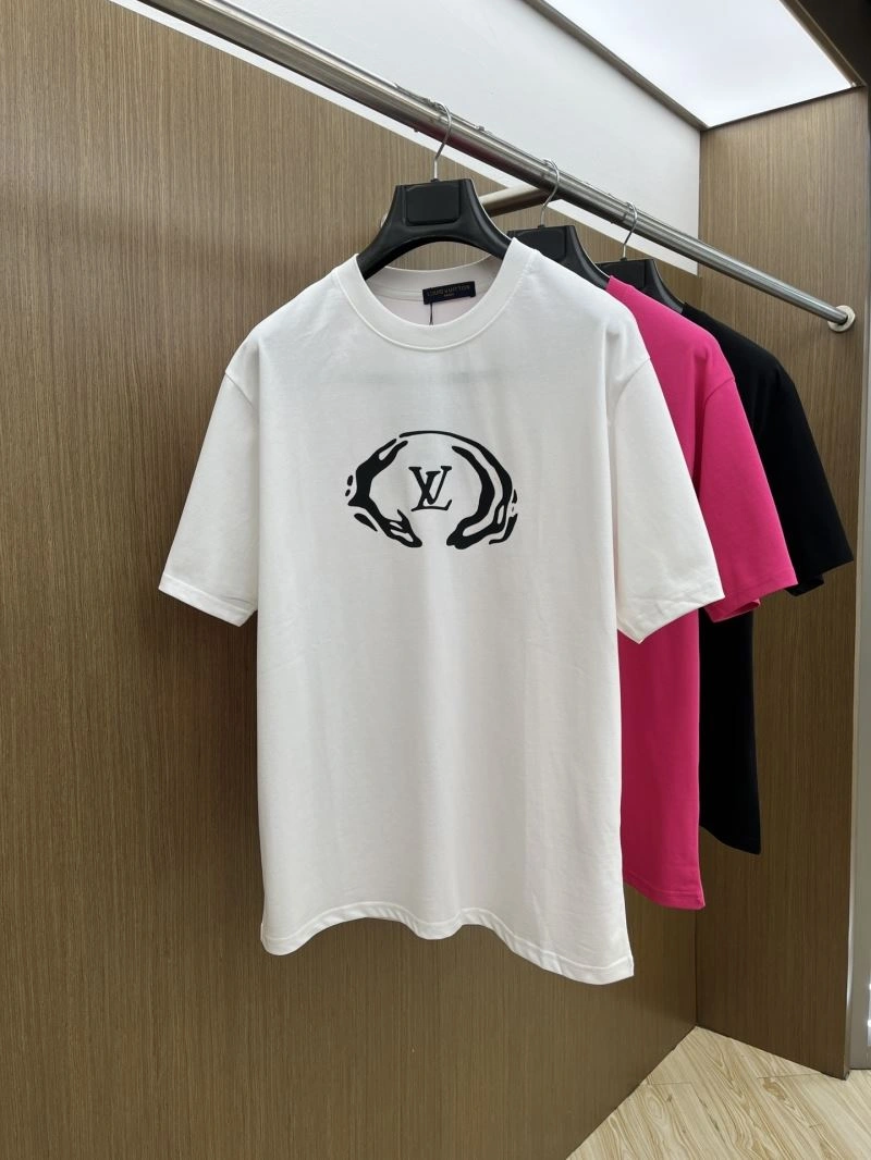 Louis Vuitton T-Shirts MoistureWicking 133442