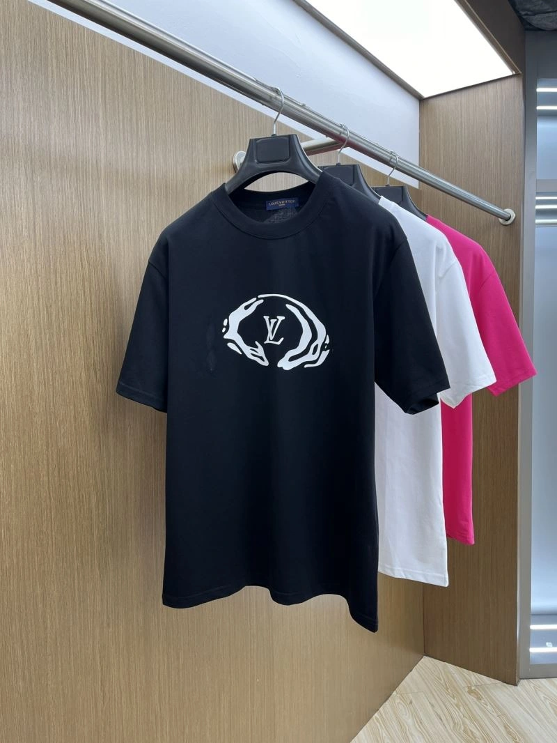Louis Vuitton T-Shirts Practical 133461