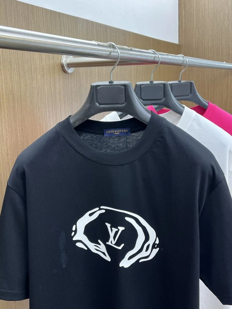 Louis Vuitton T-Shirts Practical 133461