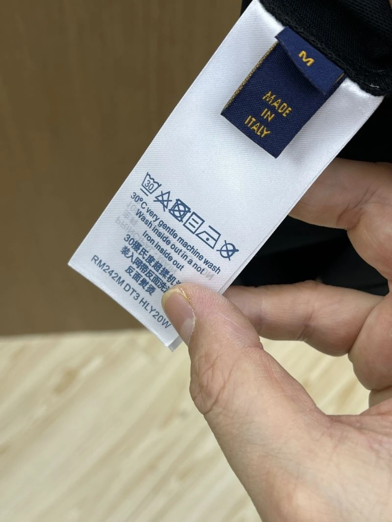 EasyMatch Louis Vuitton T-Shirts 133449