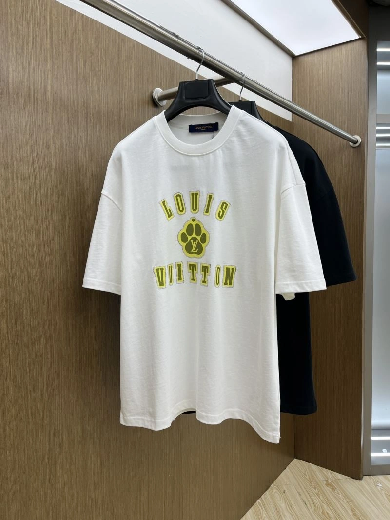 Louis Vuitton T-Shirts Trendy 133458