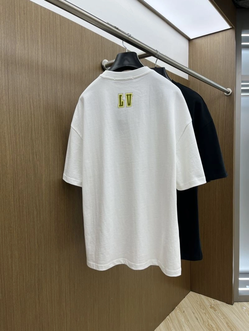 Louis Vuitton T-Shirts Trendy 133458