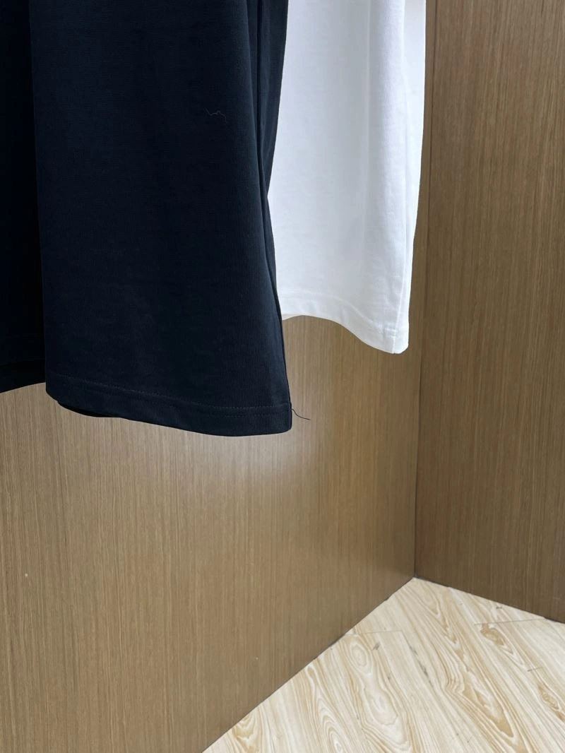 Classic Louis Vuitton T-Shirts 133460