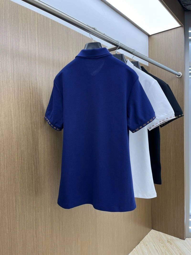 Lightweight Louis Vuitton T-Shirts 133445