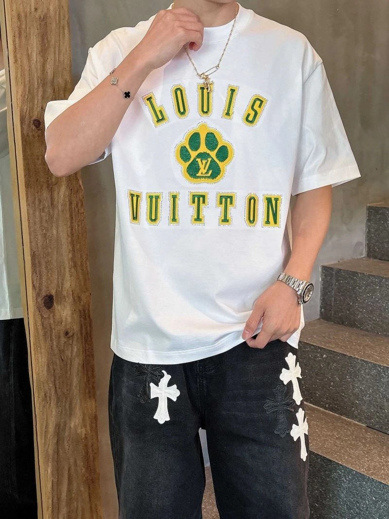 Louis Vuitton T-Shirts Breathable 133457