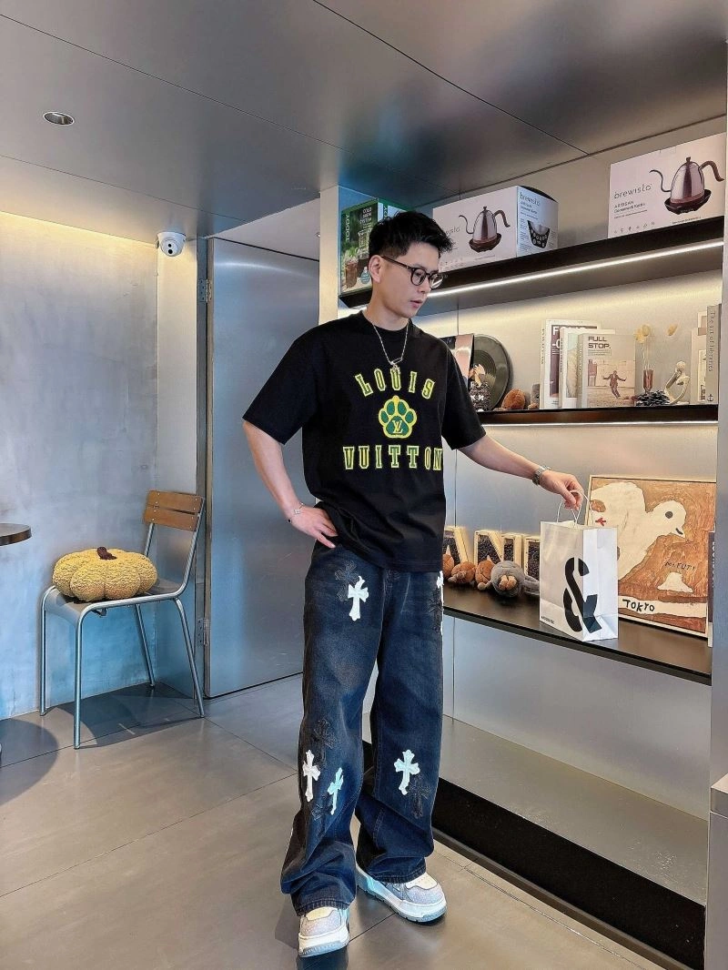 Louis Vuitton T-Shirts Comfortable 133465