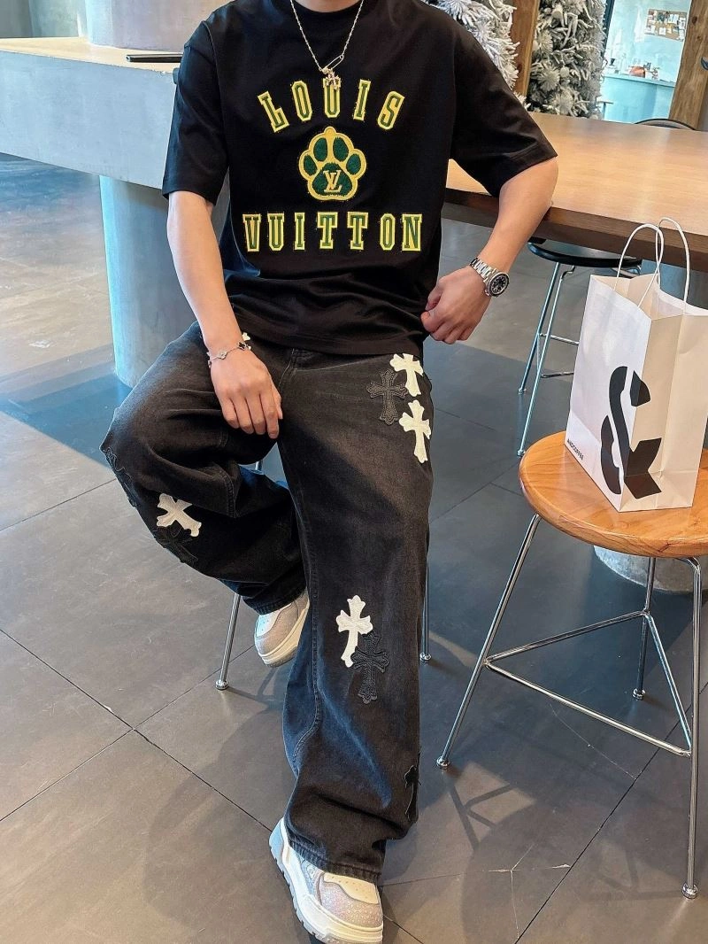 Louis Vuitton T-Shirts Comfortable 133465