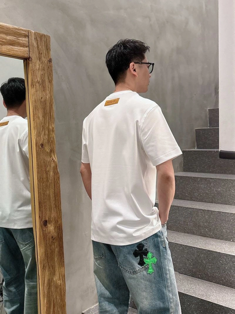 EasyCare Louis Vuitton T-Shirts 133468