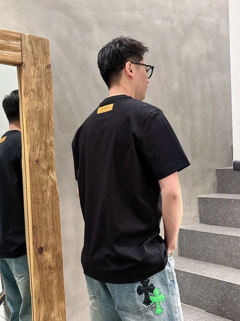 Comfortable Louis Vuitton T-Shirts 133463