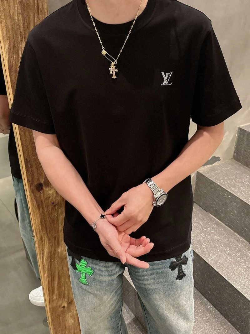 Comfortable Louis Vuitton T-Shirts 133463