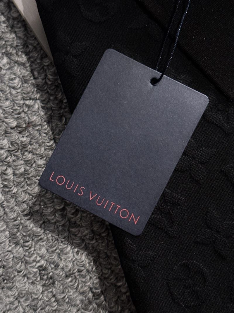 Louis Vuitton T-Shirts Unisex 133447