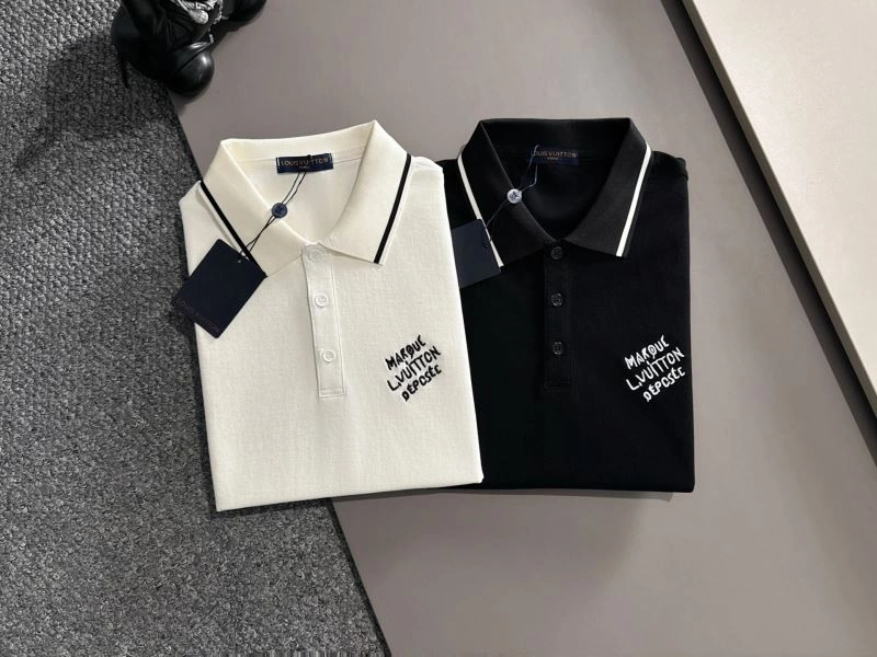 Lightweight Louis Vuitton T-Shirts 133459