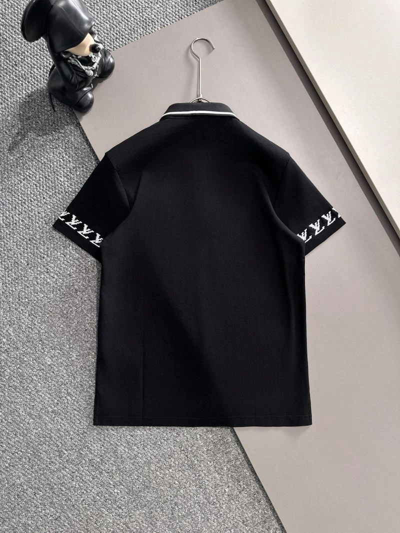 Lightweight Louis Vuitton T-Shirts 133459