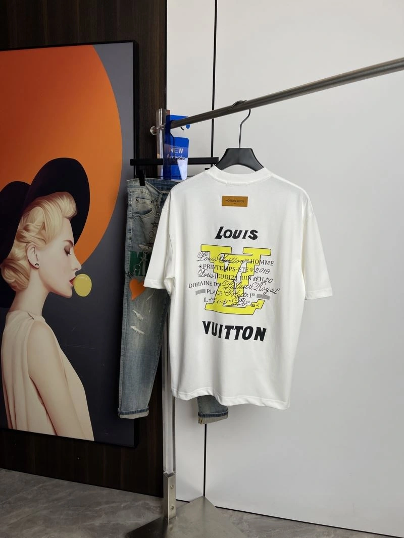 Sustainable Louis Vuitton T-Shirts 133466