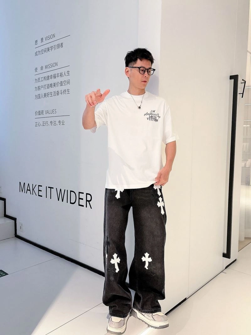 Timeless Louis Vuitton T-Shirts 133456