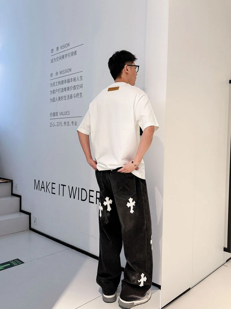 Timeless Louis Vuitton T-Shirts 133456