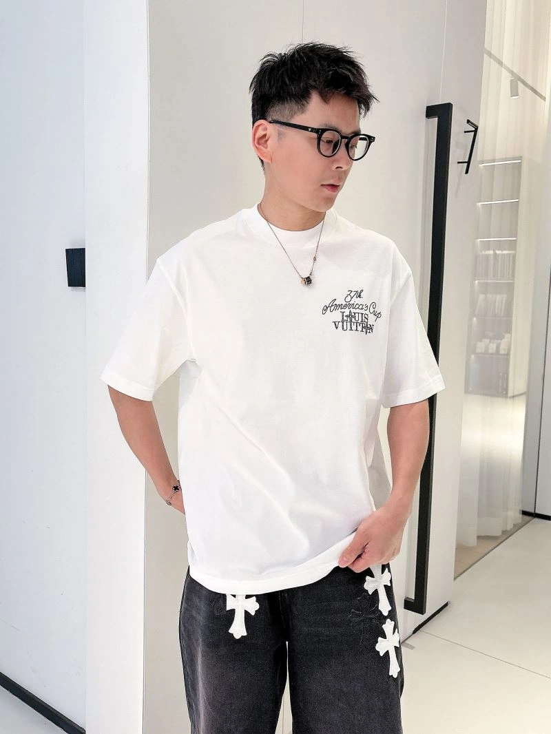 Timeless Louis Vuitton T-Shirts 133456