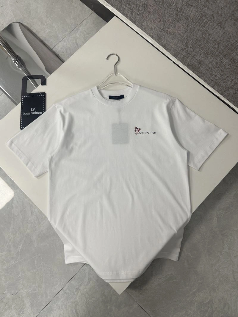 TechFriendly Louis Vuitton T-Shirts 133441