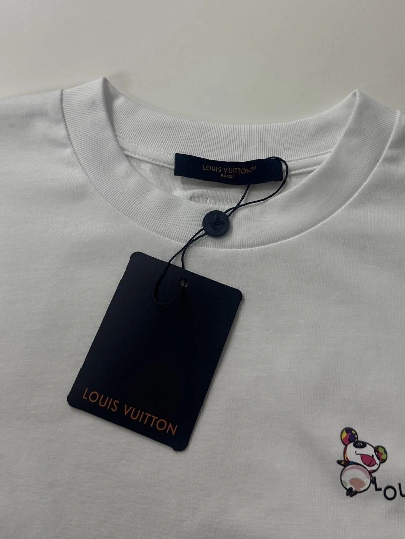 TechFriendly Louis Vuitton T-Shirts 133441
