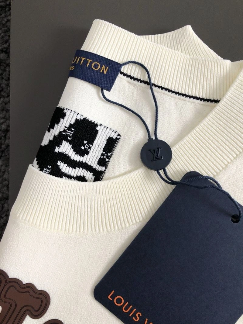 FreshLook Louis Vuitton T-Shirts 133433