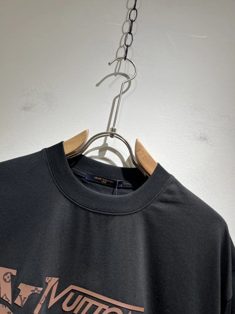 Louis Vuitton T-Shirts WaterResistant 133428