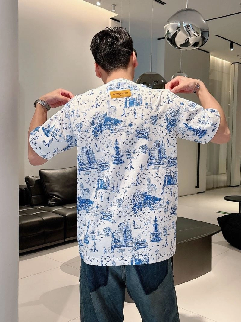 Louis Vuitton T-Shirts Classic 133424