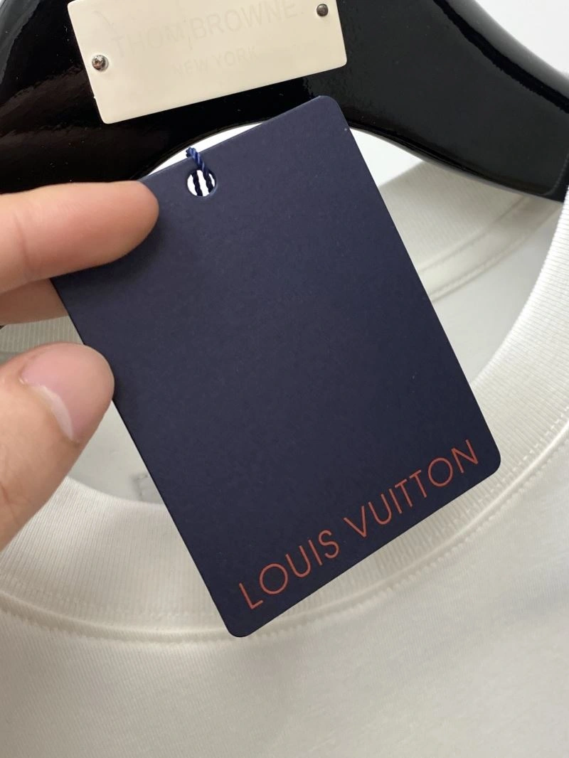 Louis Vuitton T-Shirts FlexibleFit 133407