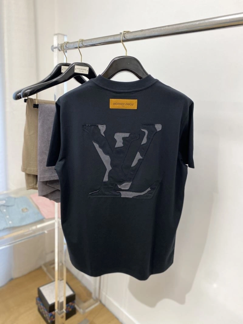 Louis Vuitton T-Shirts Effortless 133420