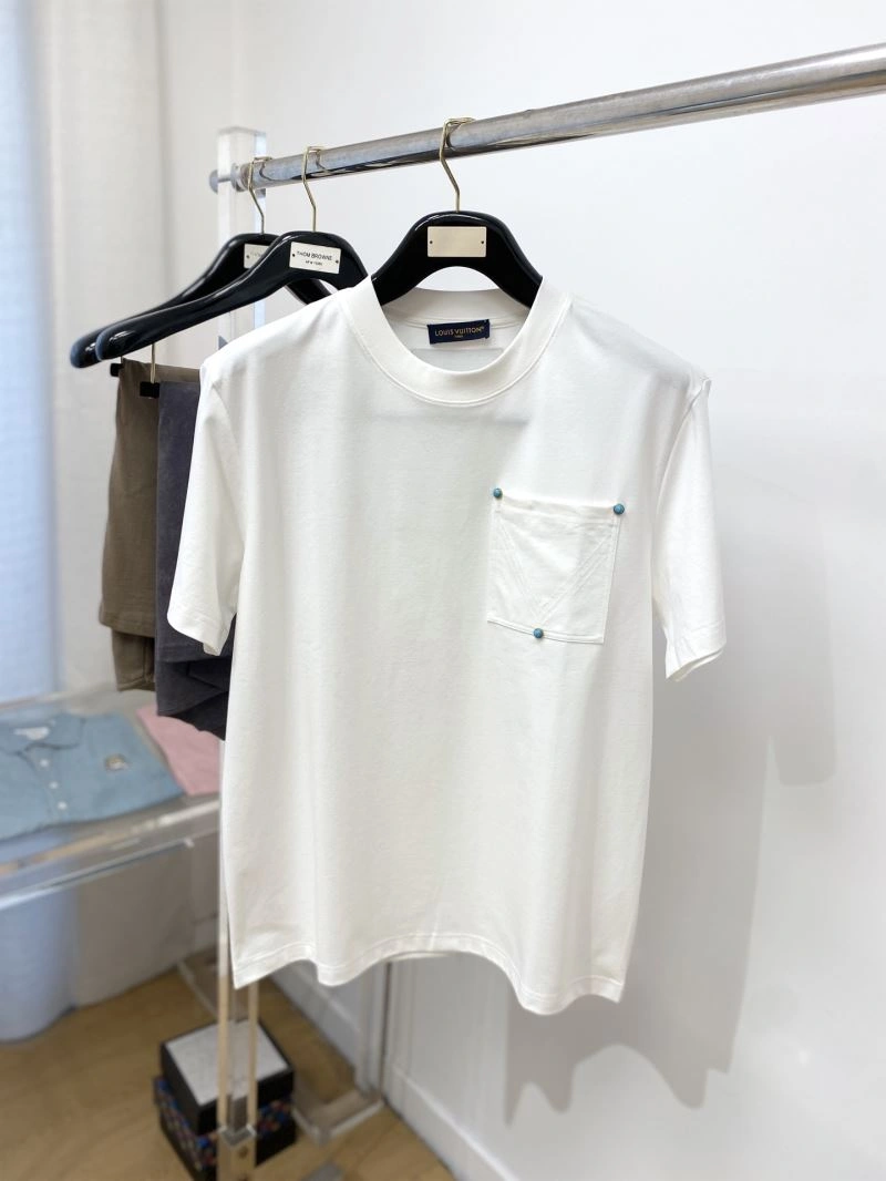 DailyWear Louis Vuitton T-Shirts 133416
