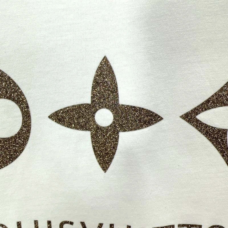 Louis Vuitton T-Shirts AllSeason 133410