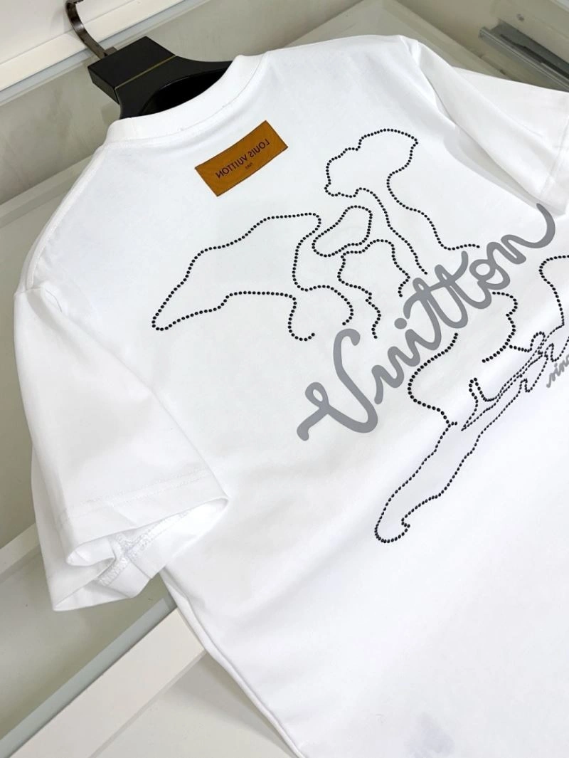 Affordable Louis Vuitton T-Shirts 133423