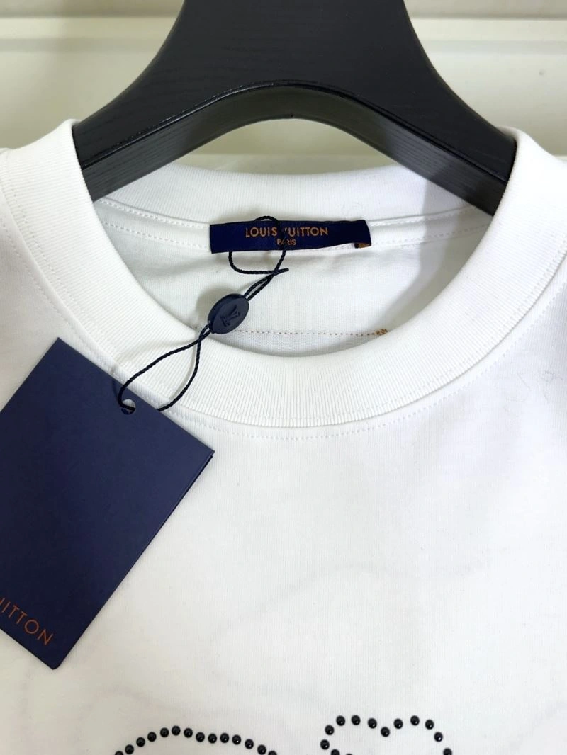 Affordable Louis Vuitton T-Shirts 133423