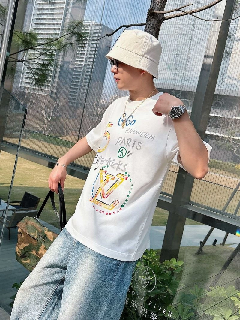 Louis Vuitton T-Shirts Trendy 133422