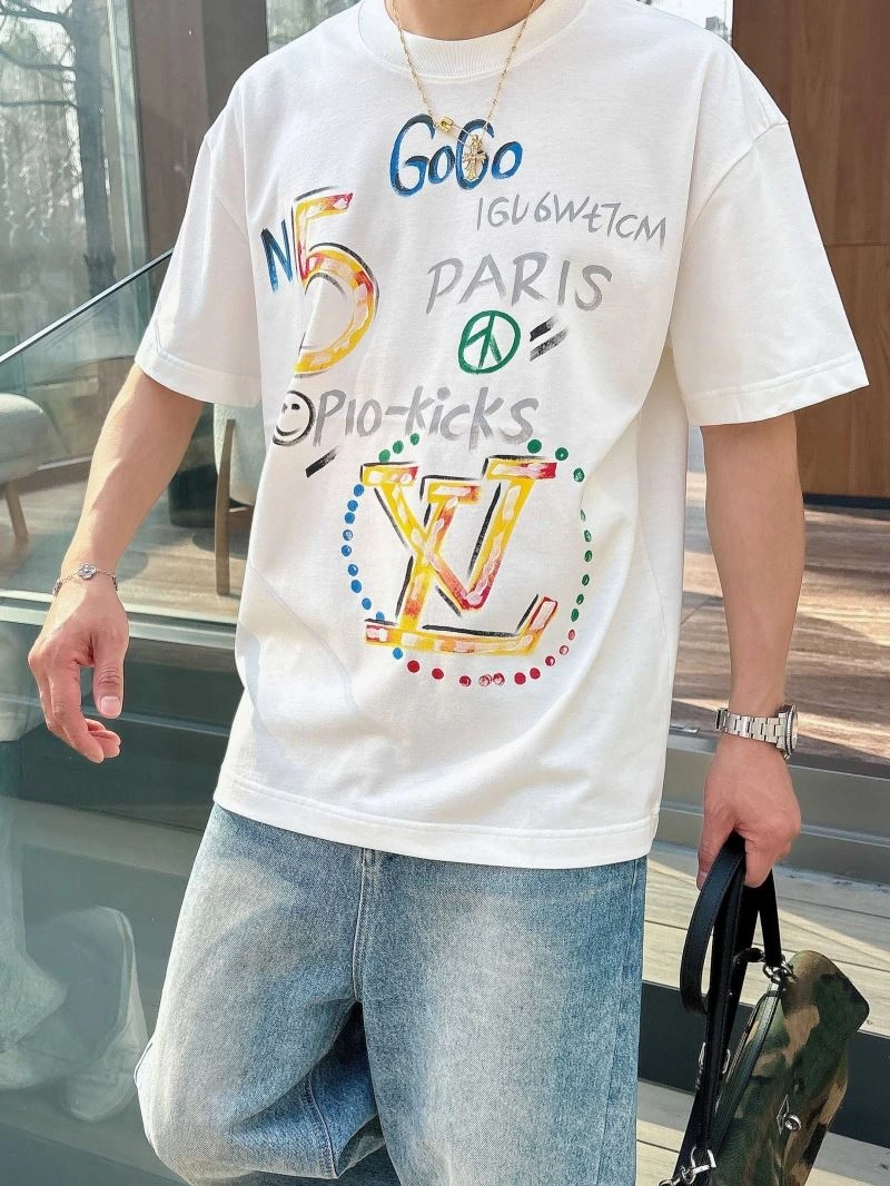 Louis Vuitton T-Shirts Trendy 133422