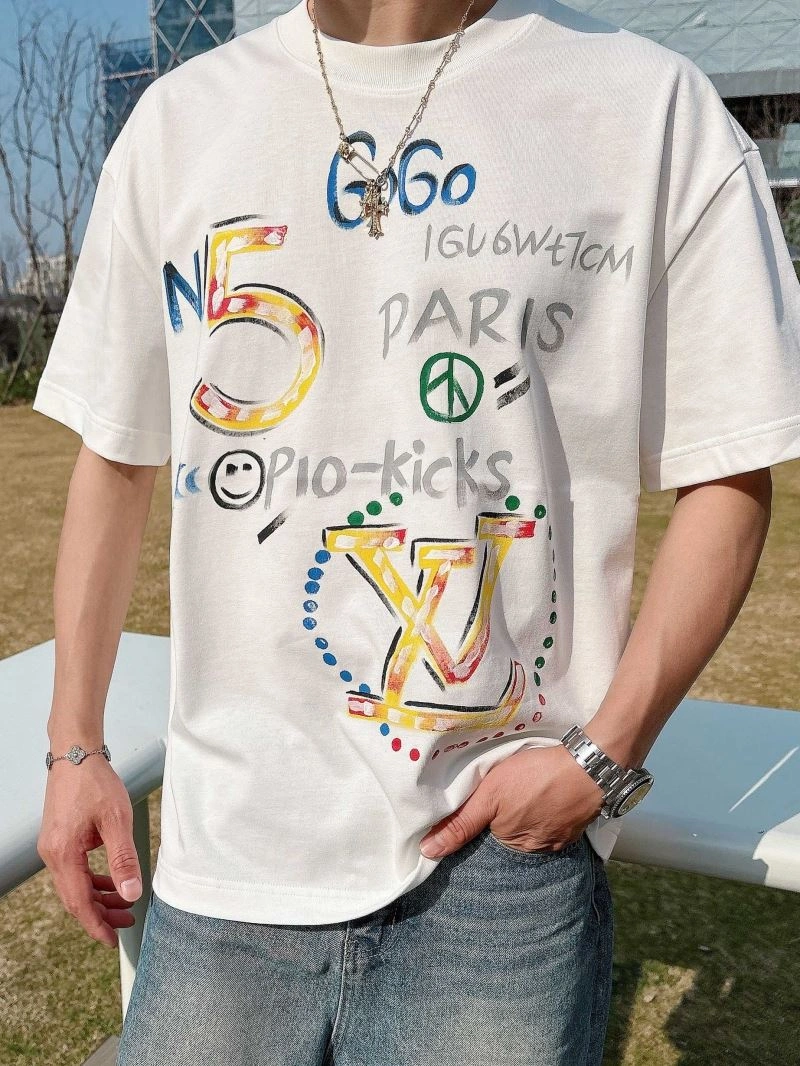 Louis Vuitton T-Shirts Trendy 133422