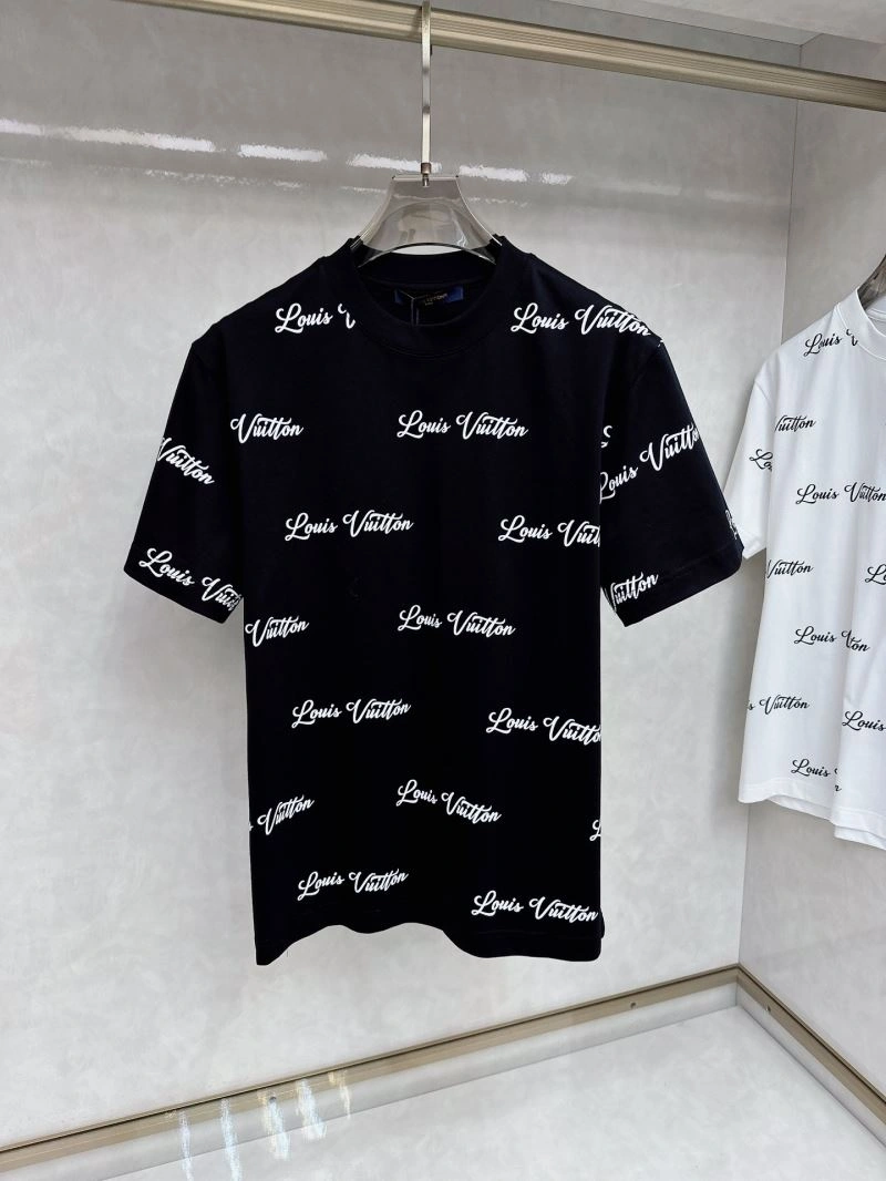 EyeCatching Louis Vuitton T-Shirts 133402